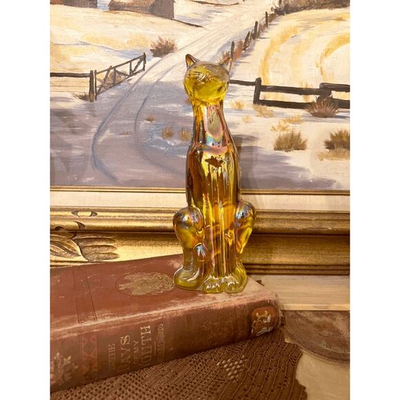 Viking Epic Cat by Mosser Glass – Marigold Carnival – 2025 Limited Run – 8.25" - Picture 2 of 5